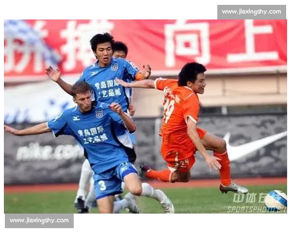 山东鲁能迎战青岛中能 历史对决再掀海滨足球激情之战