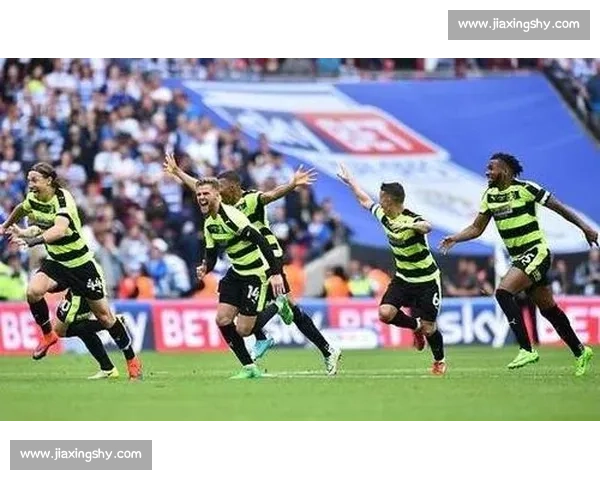 哈德斯菲尔德对阵雷丁比赛走势与胜负预测解析及关键数据看点分析